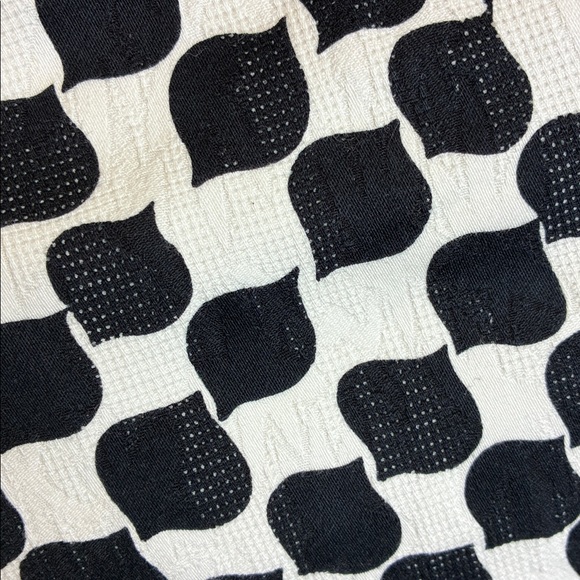 Mr Turk Shorts Black & White Mod Geometric Pattern 32” 6” Inseam Resort Preppy - Picture 2 of 15